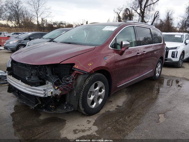 Aukcja sprzedaży 2018 Chrysler Pacifica Hybrid Limited, vin: 2C4RC1N73JR237647, numer aukcji: 44354124
