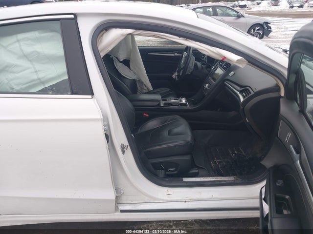 Ford Fusion Titanium 2020 3FA6P0D9XLR115715 Image 5