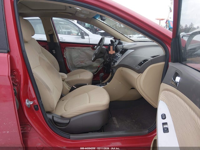 44354208 :رقم المزاد ، KMHCU4AE9DU487566 vin ، 2013 Hyundai Accent Gls مزاد بيع
