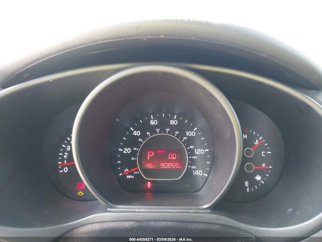 KNDJP3A59G7403195 KIA SOUL +