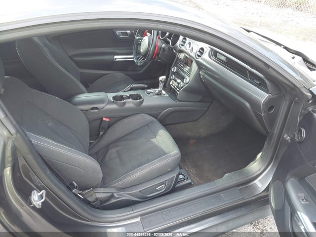 2018 FORD MUSTANG 1FA6P8CF7J5165218 Photo 4