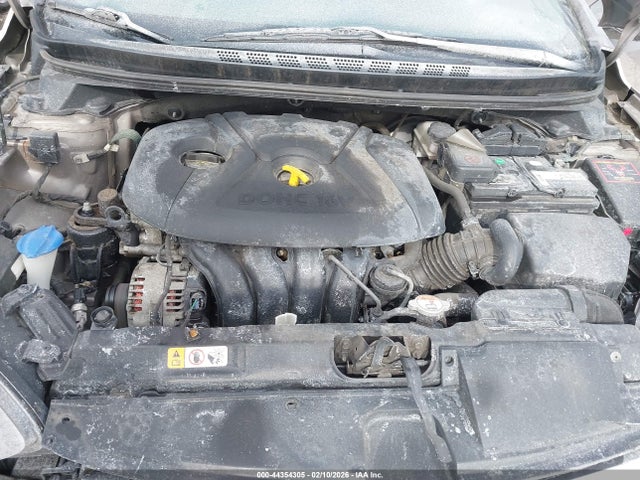 5NPDH4AE5GH664271 Hyundai ELANTRA SE