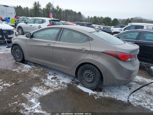5NPDH4AE5GH664271 Hyundai ELANTRA SE