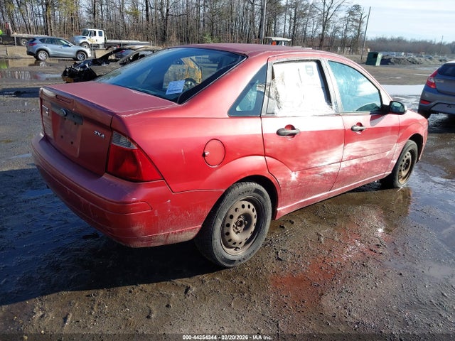 2005 FORD FOCUS 1FAFP34N25W133446 Photo 3