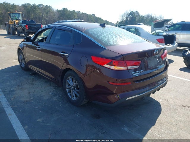 2020 KIA OPTIMA 5XXGT4L3XLG421293 Photo 2