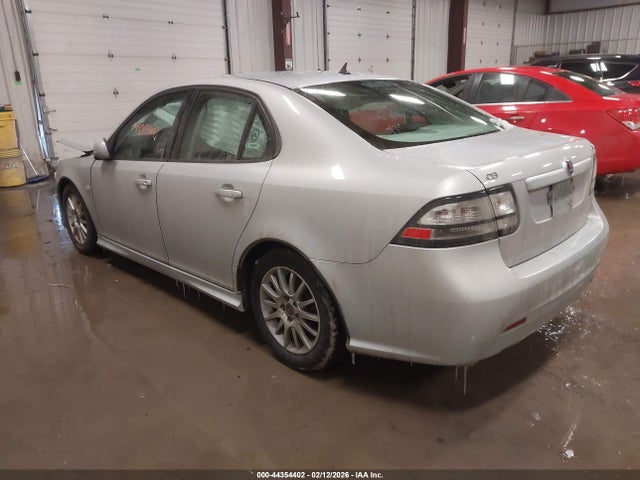 2010 SAAB 9-3 YS3FA4CY0A1615412 Photo 2