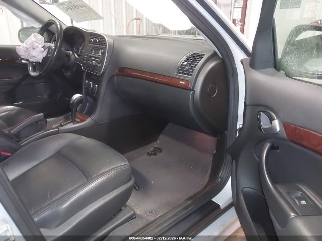 2010 SAAB 9-3 YS3FA4CY0A1615412 Photo 4