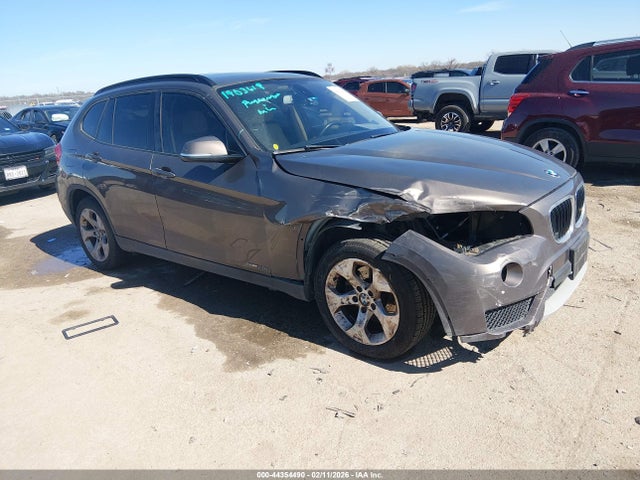 2014 BMW X1 WBAVM1C58EVW53769