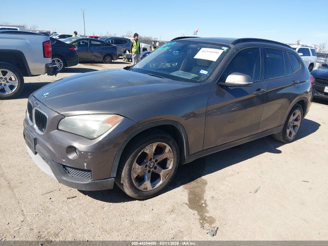 2014 BMW X1 WBAVM1C58EVW53769 Photo 1