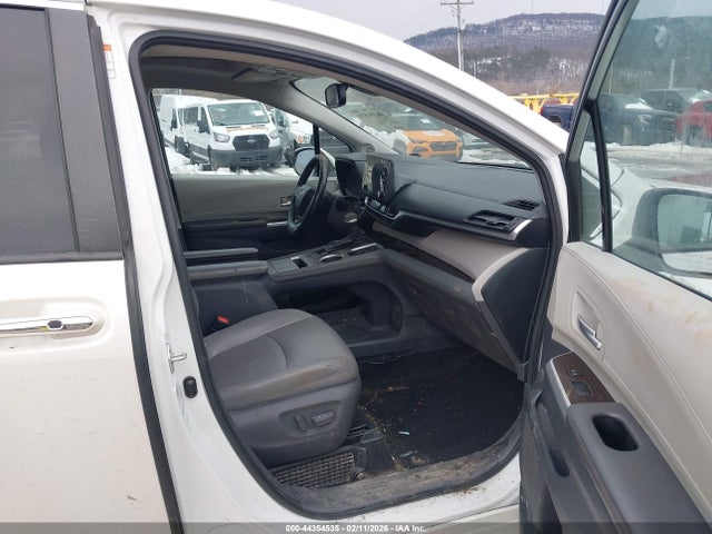 2021 TOYOTA SIENNA 5TDJSKFC6MS017612 Photo 4