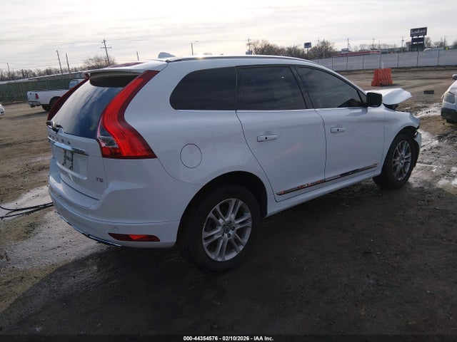 Volvo Xc60 T5 Platinum 2015 YV440MDM9F2695370 Image 4
