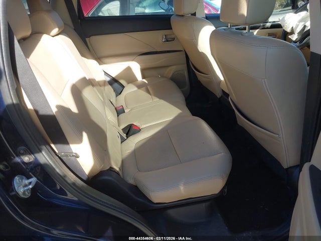 Продаж на аукціоні авто 2018 Mitsubishi Outlander Sel, vin: JA4AD3A33JZ038591, номер лоту: 44354606