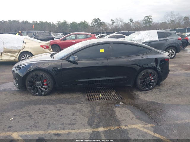 Продажа на аукционе авто 2022 Tesla Model 3 Performance Dual Motor All-wheel Drive, vin: 5YJ3E1EC5NF275895, номер лота: 44354649