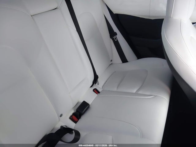 Продажа на аукционе авто 2022 Tesla Model 3 Performance Dual Motor All-wheel Drive, vin: 5YJ3E1EC5NF275895, номер лота: 44354649