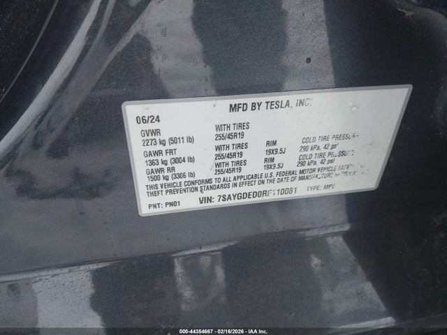 2024 TESLA MODEL Y 7SAYGDED0RF110081 Photo 8