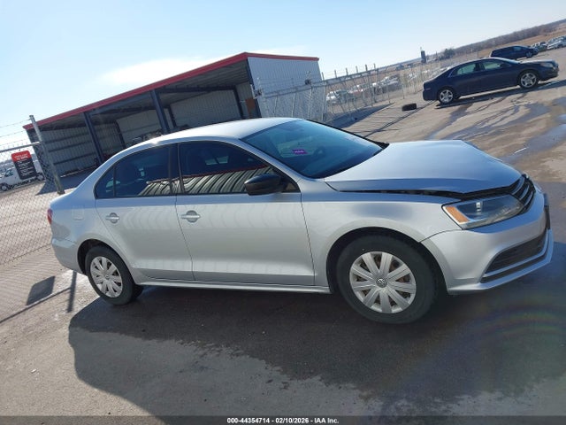 3VW267AJ9GM232382 Volkswagen Jetta 1.4t S
