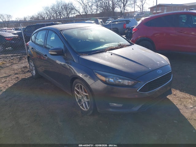 2015 FORD FOCUS 1FADP3K28FL299988 Photo 2