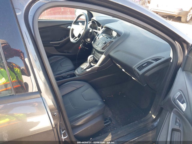 2015 FORD FOCUS 1FADP3K28FL299988 Photo 4