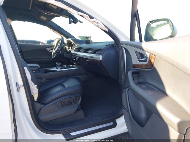 2019 AUDI Q7 WA1LHAF75KD045084 Photo 4