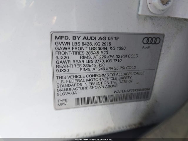 2019 AUDI Q7 WA1LHAF75KD045084 Photo 8