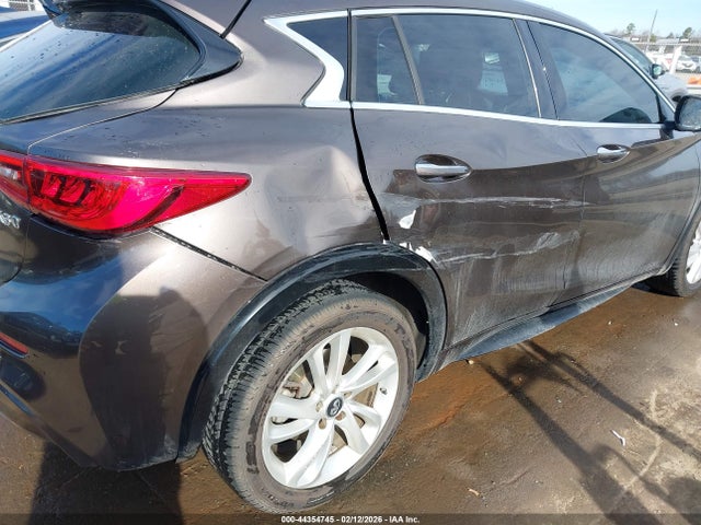 Продаж на аукціоні авто 2017 Infiniti Qx30, vin: SJKCH5CP5HA019111, номер лоту: 44354745