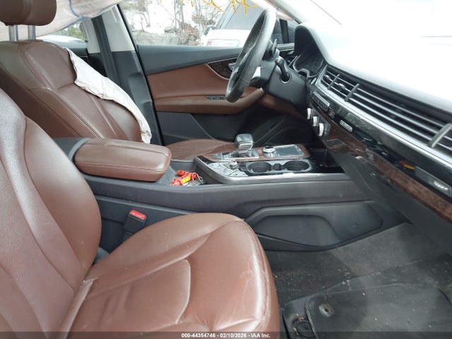 2018 Audi Q7 3.0t Premium მანქანა იყიდება აუქციონზე, vin: WA1LAAF7XJD038585, აუქციონის ნომერი: 44354746