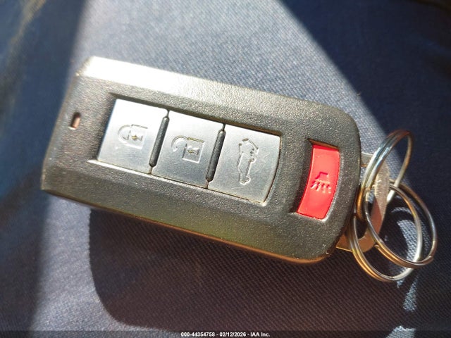 2019 MITSUBISHI OUTLANDER JA4AZ3A31KZ008024 Photo 10