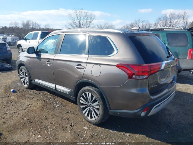 2019 MITSUBISHI OUTLANDER JA4AZ3A31KZ008024 Photo 2