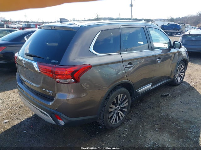 2019 MITSUBISHI OUTLANDER JA4AZ3A31KZ008024 Photo 3