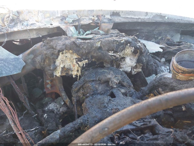 2017 GMC SIERRA 2500HD 1GT12TEY4HF123629 Photo 6