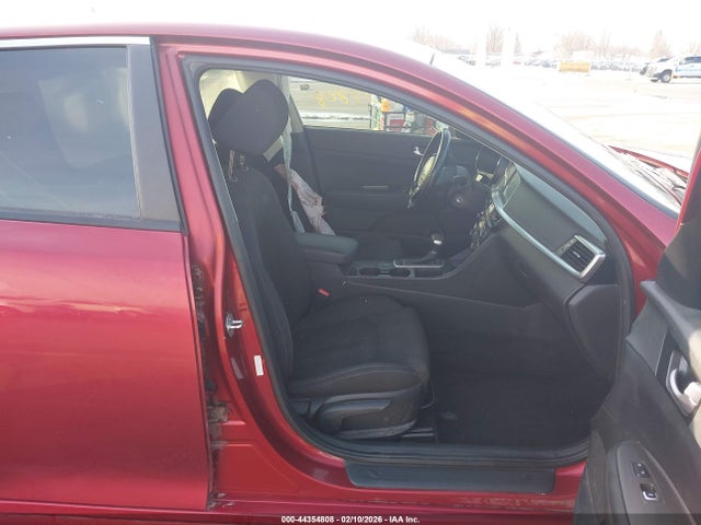 5XXGT4L32KG296515 KIA OPTIMA LX/S