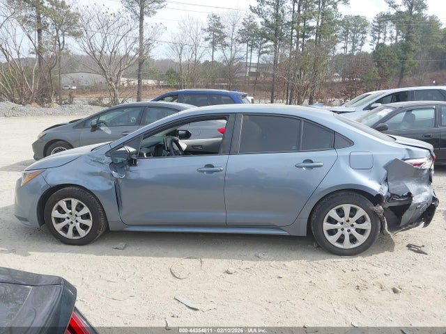 2021 Toyota Corolla Le მანქანა იყიდება აუქციონზე, vin: 5YFEPMAEXMP267256, აუქციონის ნომერი: 44354811