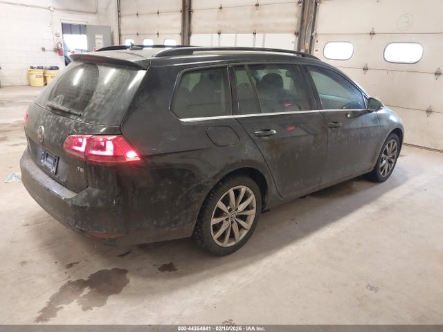 2016 Volkswagen Golf Sportwagen Tsi Se 4-door მანქანა იყიდება აუქციონზე, vin: 3VWC17AU4GM517763, აუქციონის ნომერი: 44354841