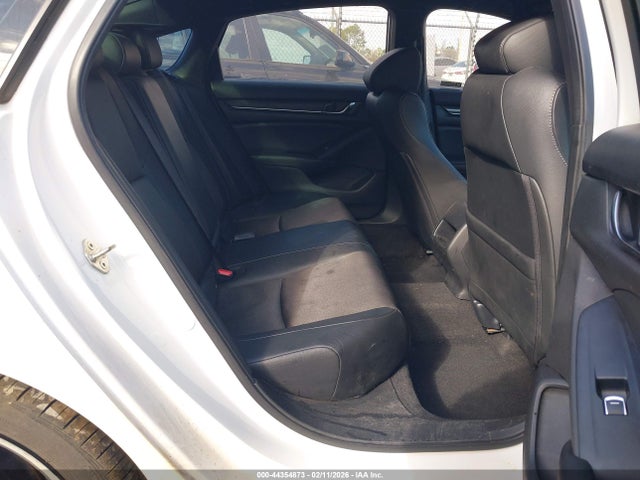 1HGCV1F38KA046941 Honda Accord Sport