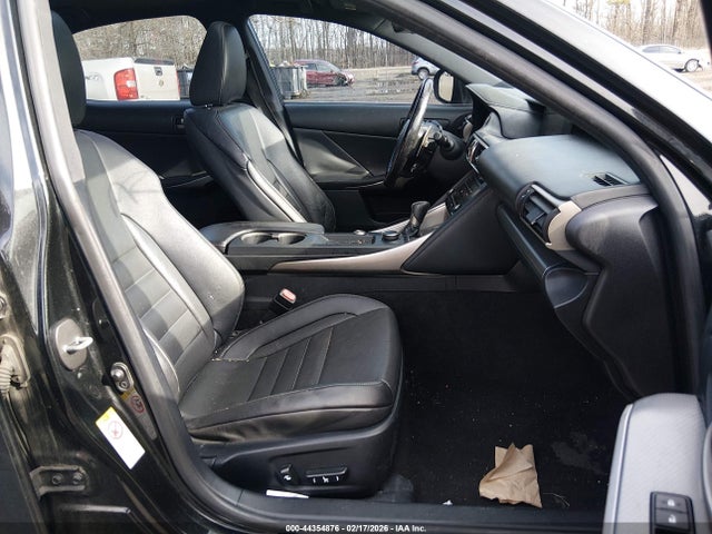 Продаж на аукціоні авто 2017 Lexus Is 200t, vin: JTHBA1D25H5053555, номер лоту: 44354876