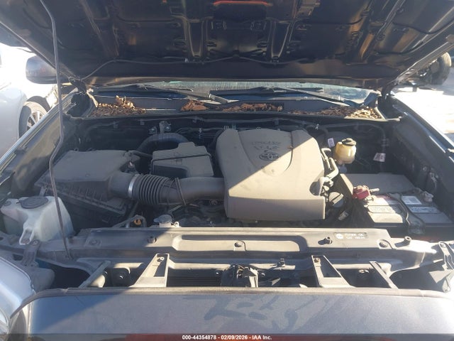44354878 :رقم المزاد ، 3TMDZ5BN7HM029808 vin ، 2017 Toyota Tacoma Sr5 V6 مزاد بيع