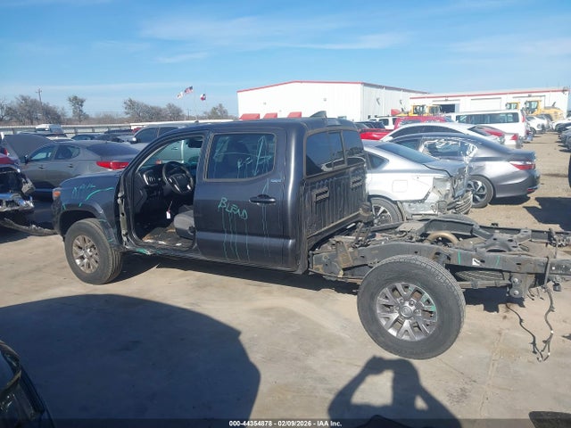 44354878 :رقم المزاد ، 3TMDZ5BN7HM029808 vin ، 2017 Toyota Tacoma Sr5 V6 مزاد بيع