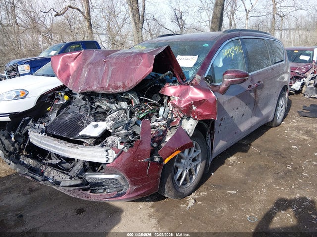 2022 Chrysler Pacifica Touring მანქანა იყიდება აუქციონზე, vin: 2C4RC1FG5NR156735, აუქციონის ნომერი: 44354926