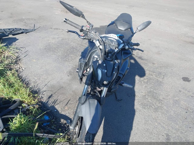 JYARM32Y2NA000983 Yamaha Mt07 C