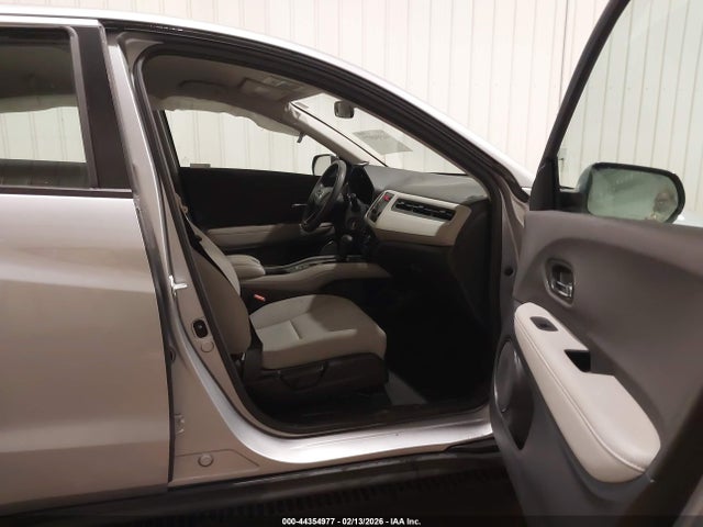 2021 HONDA HR-V 3CZRU6H36MM739433 Photo 4