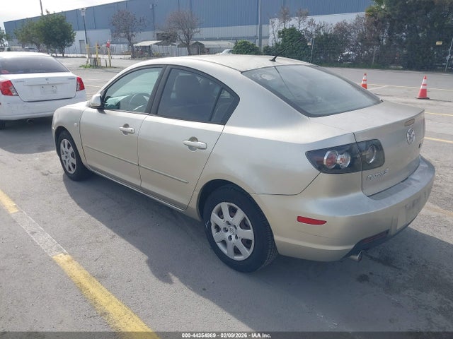 2007 MAZDA MAZDA3 JM1BK12G271722075 Photo 2