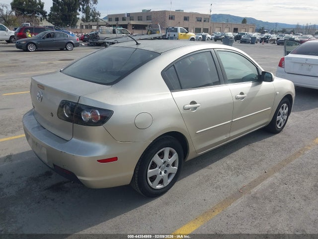 2007 MAZDA MAZDA3 JM1BK12G271722075 Photo 3