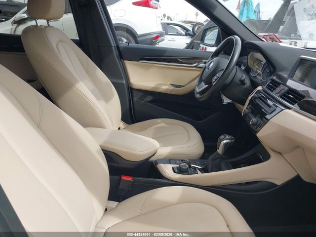 WBXHT3C34H5F78611 BMW X1 Xdrive28i