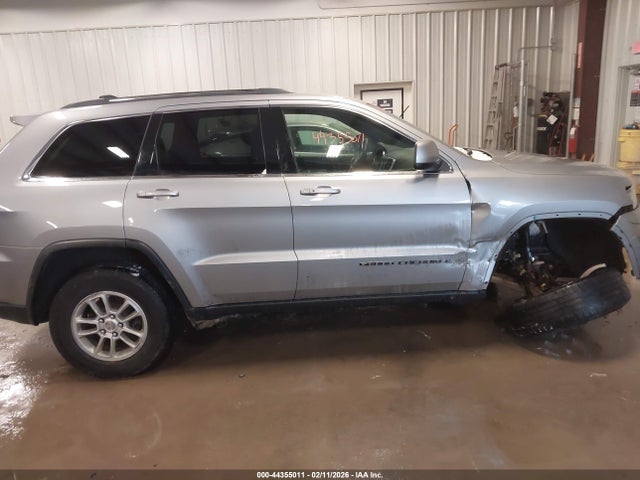 44355011 :رقم المزاد ، 1C4RJFAG3JC123424 vin ، 2018 Jeep Grand Cherokee Laredo E 4x4 مزاد بيع
