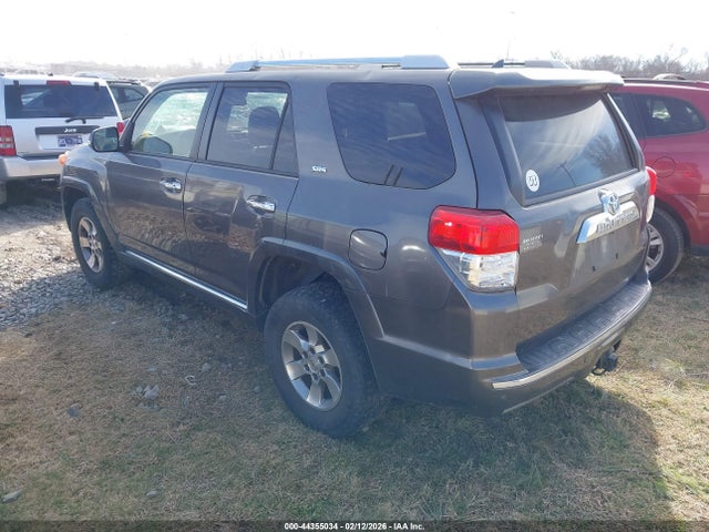 2013 TOYOTA 4RUNNER JTEBU5JR0D5141498 Photo 2