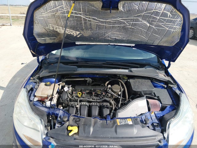 1FADP3K21EL320940 Ford FOCUS SE