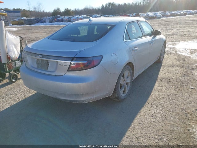 2011 SAAB 9-5 YS3GN4AR9B4007280 Photo 3