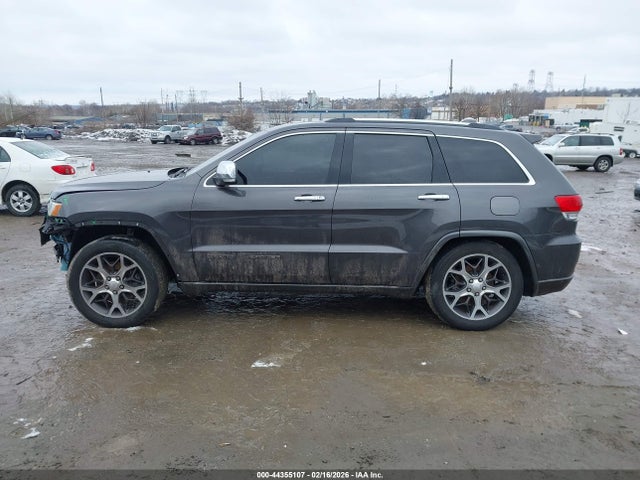 1C4RJFCG8MC563530 Jeep Grand Cherokee Overland 4x4