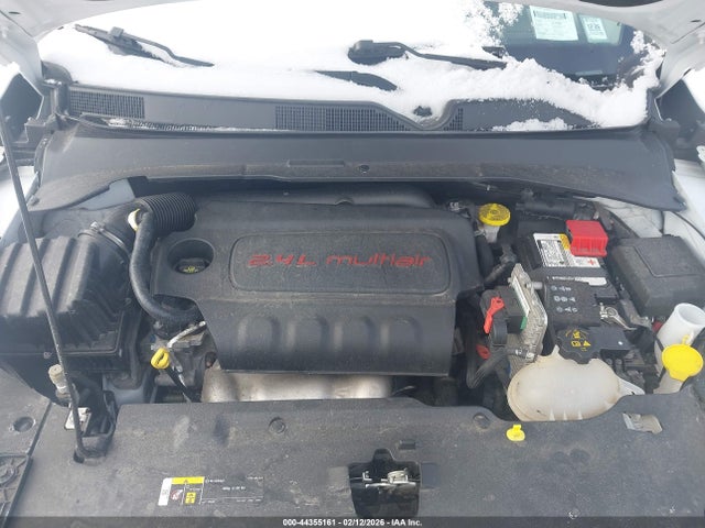 2022 Jeep Compass Latitude 4x4 მანქანა იყიდება აუქციონზე, vin: 3C4NJDBB7NT124981, აუქციონის ნომერი: 44355161