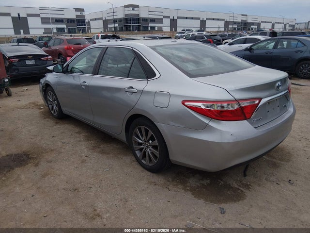 2017 TOYOTA CAMRY HYBRID 4T1BD1FK7HU217900 Photo 2